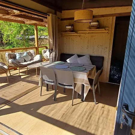 Campsite Premium Pique Poque
